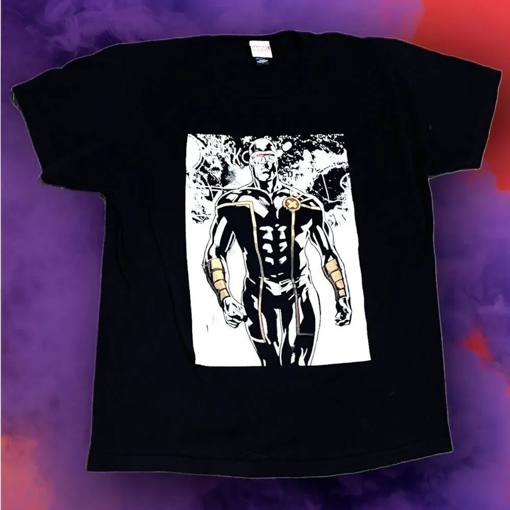 (L) Marvel X Men Cyclops Emerge Tee (21.5 X 27)